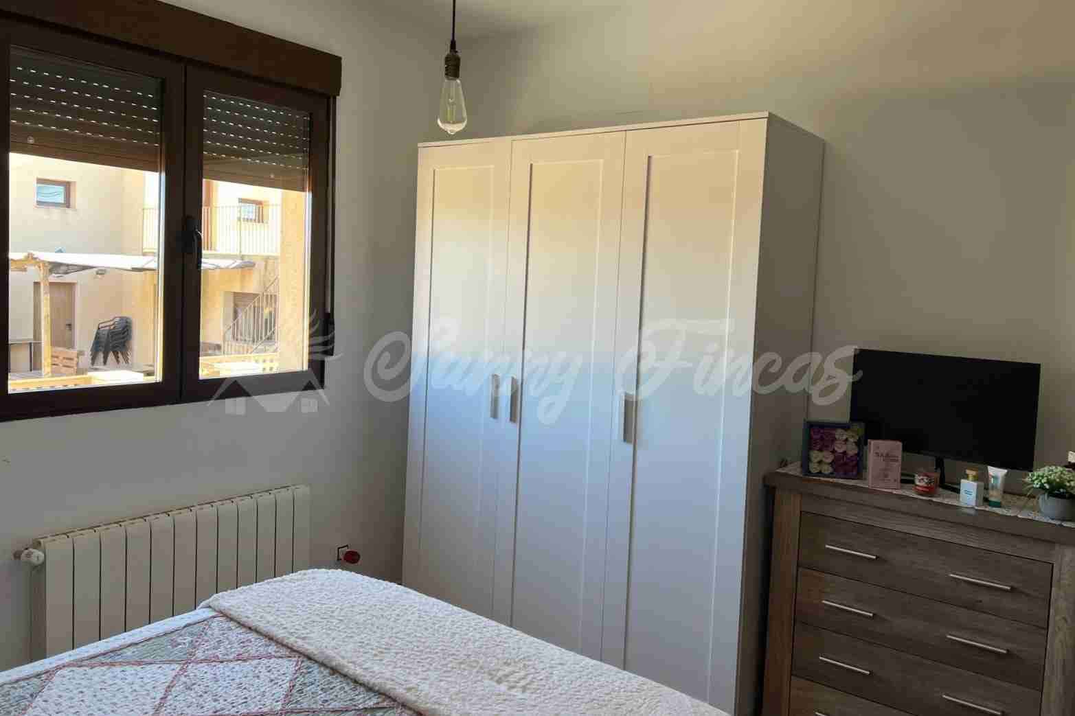 4 Zimmer Reihenhaus zu verkaufen in Caudete mit Pool Garage - 299.000 € (Ref: 9889405)