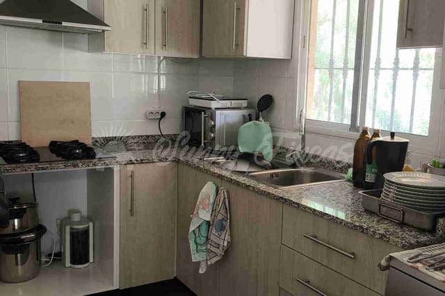 2 bedroom Finca/Country House for sale in Caudete with pool garage - € 165,000 (Ref: 9890723)