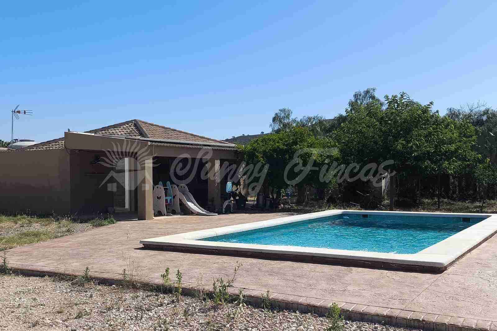 2 bedroom Finca/Country House for sale in Caudete with pool garage - € 165,000 (Ref: 9890723)