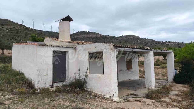 Finca/Landehus til salg i Caudete med garage - € 39.000 (Ref: 9918951)