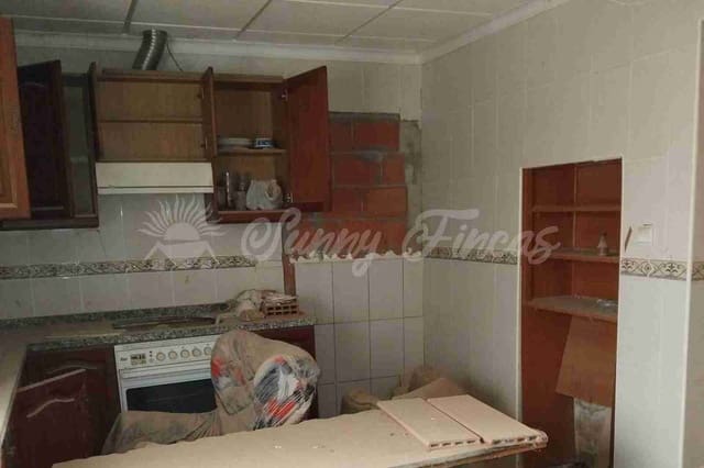 7 soveværelse Finca/Landehus til salg i La Romana - € 130.000 (Ref: 9938977)