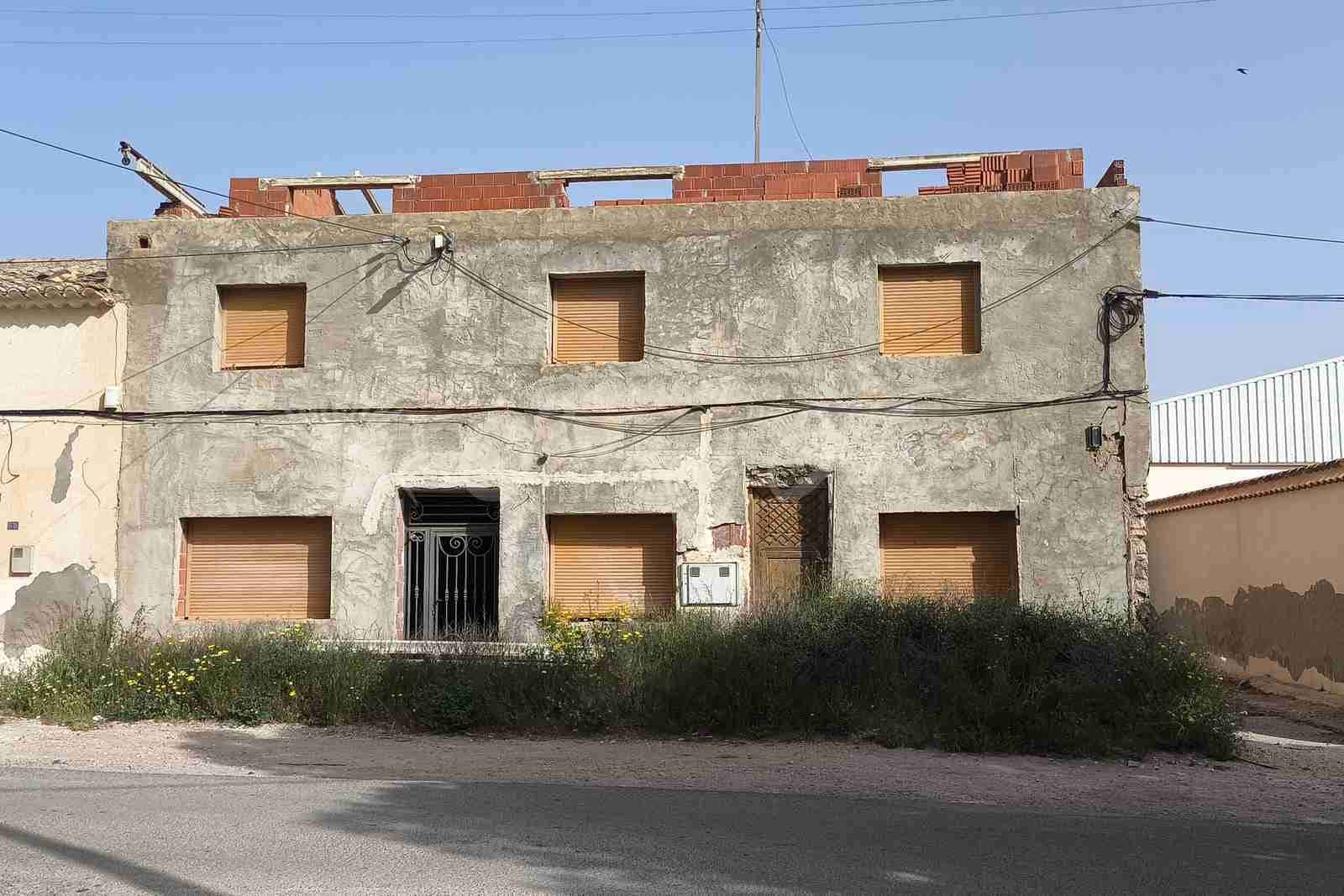 7 soverom Finca/Herregård til salgs i La Romana - € 130 000 (Ref: 9938977)