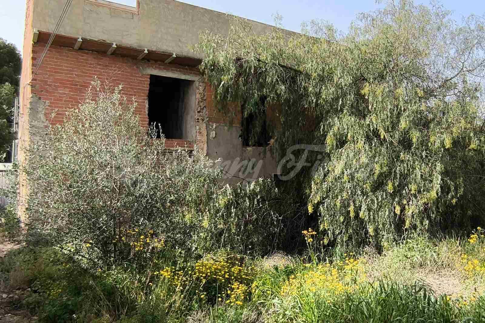 7 soverom Finca/Herregård til salgs i La Romana - € 130 000 (Ref: 9938977)