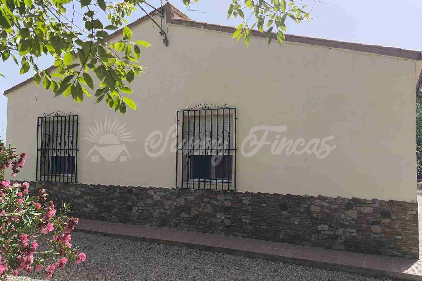 4 camera da letto Finca/Casa di Campagna in vendita in Yecla con piscina garage - 219.000 € (Rif: 9961697)