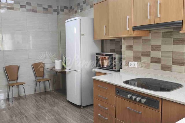 4 camera da letto Finca/Casa di Campagna in vendita in Yecla con piscina garage - 219.000 € (Rif: 9961697)