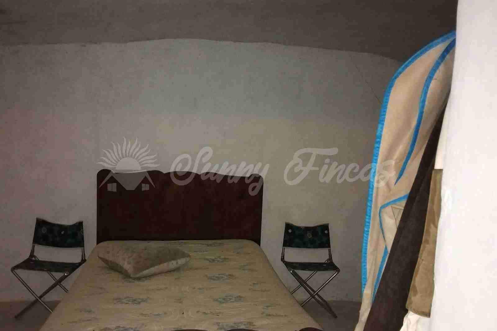 5 soveværelse Finca/Landehus til salg i La Canalosa med garage - € 175.000 (Ref: 9970890)
