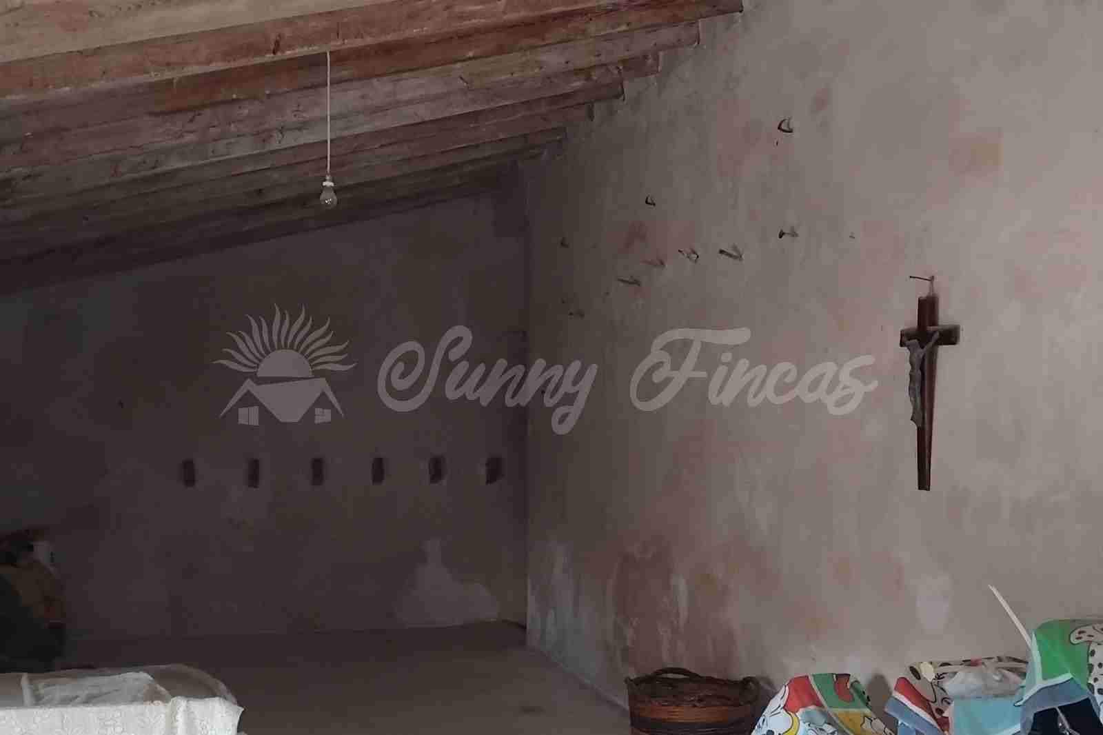 5 soveværelse Finca/Landehus til salg i La Canalosa med garage - € 175.000 (Ref: 9970890)