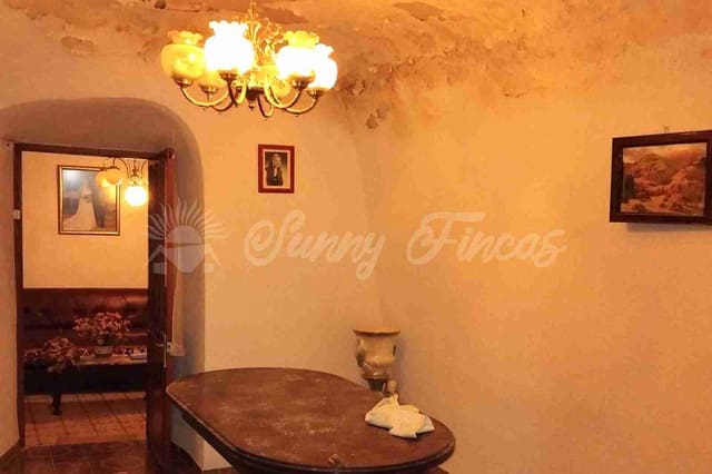 5 soverom Finca/Herregård til salgs i La Canalosa, Hondón de las Nieves med garasje - € 175 000 (Ref: 9970890)