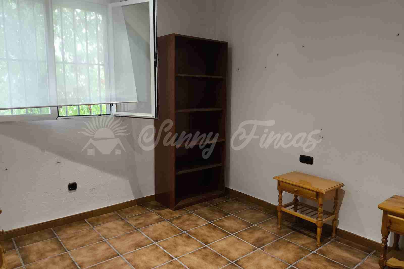 5 slaapkamer Villa te koop in Yecla met zwembad garage - € 287.000 (Ref: 9976114)