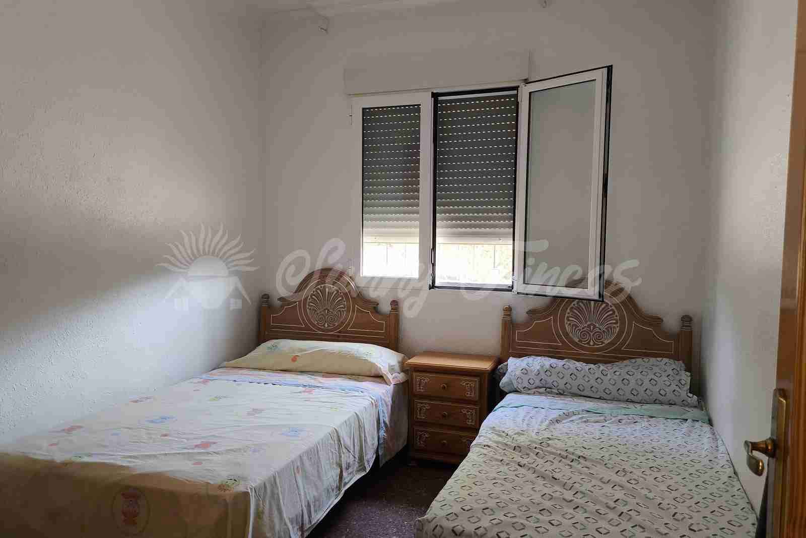 4 Zimmer Finca/Landgut zu verkaufen in Yecla mit Pool Garage - 315.000 € (Ref: 9987229)