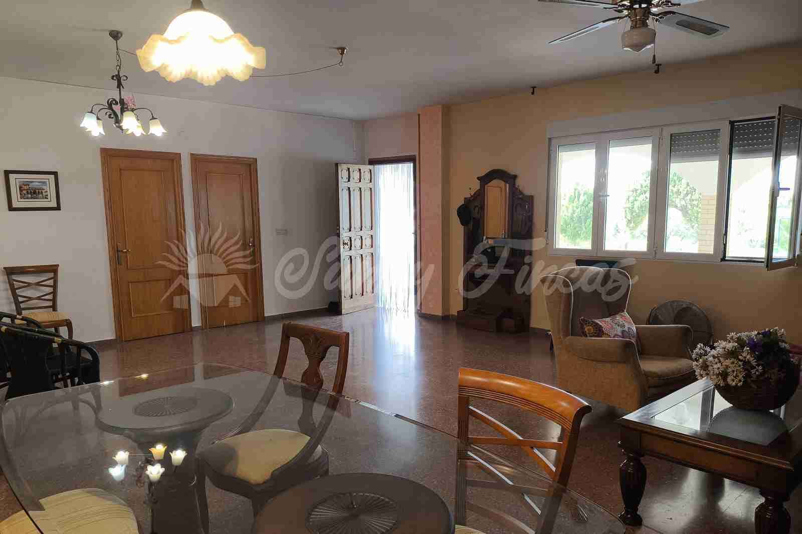 4 Zimmer Finca/Landgut zu verkaufen in Yecla mit Pool Garage - 315.000 € (Ref: 9987229)
