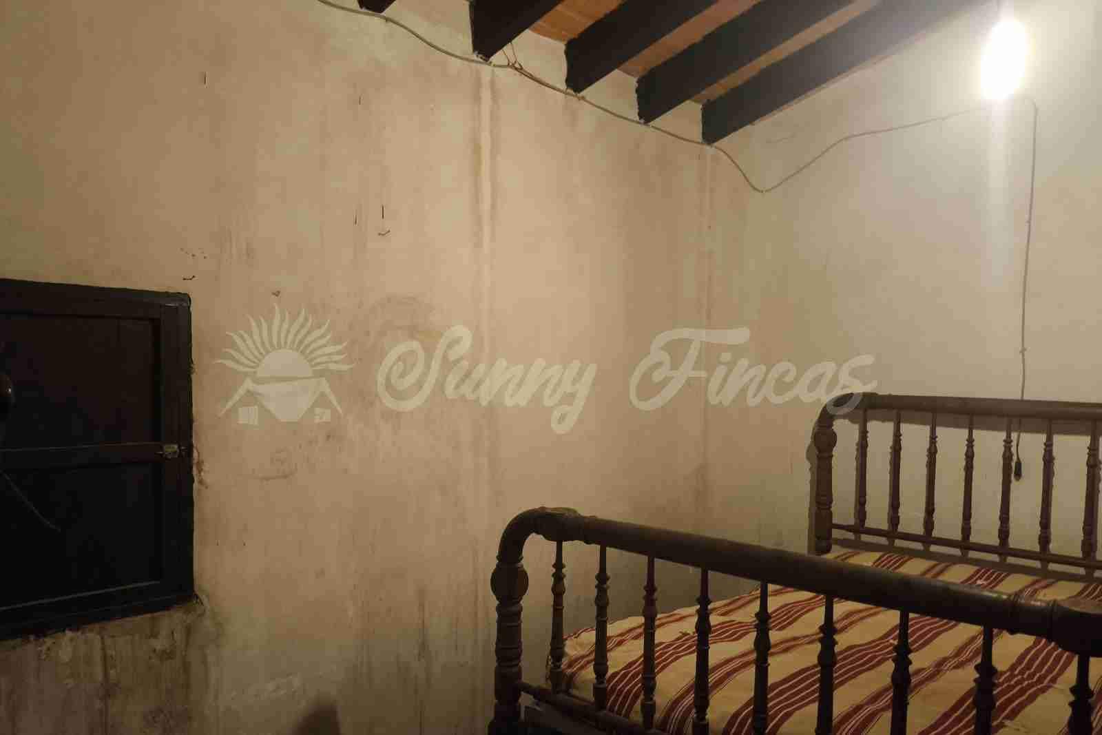 4 soverom Finca/Herregård til salgs i La Romana med garasje - € 149 000 (Ref: 9989410)