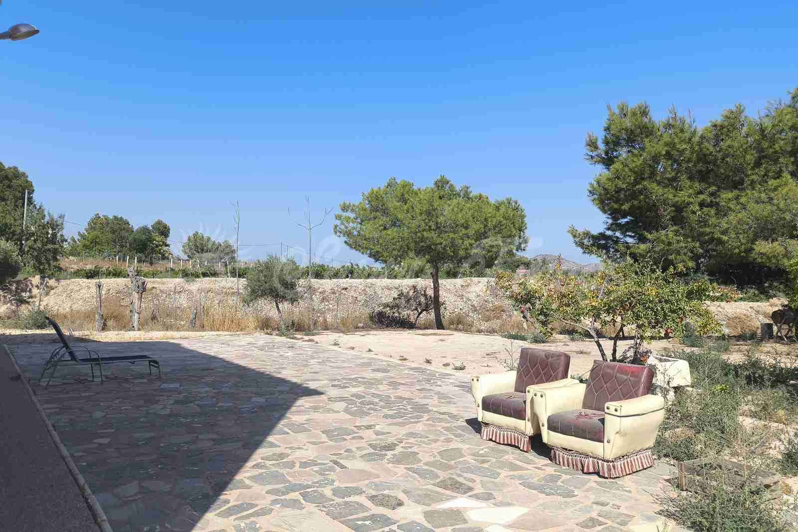 4 soverom Finca/Herregård til salgs i La Romana med garasje - € 149 000 (Ref: 9989410)