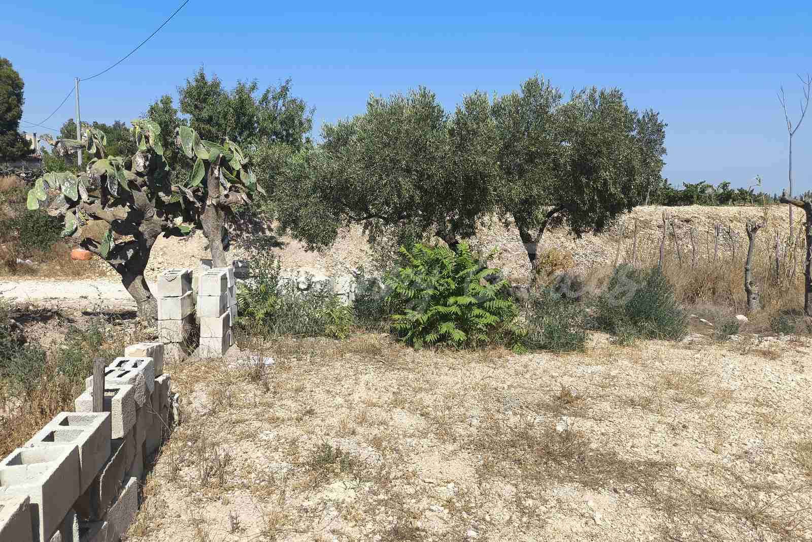 4 soverom Finca/Herregård til salgs i La Romana med garasje - € 149 000 (Ref: 9989410)