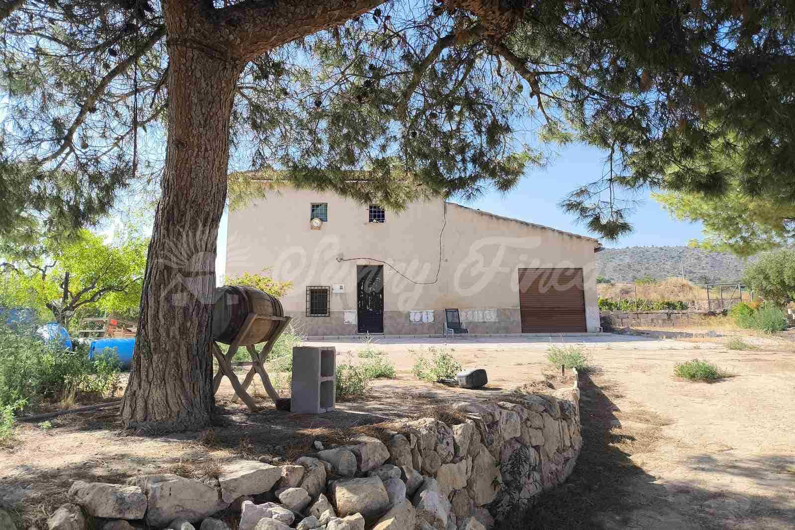 4 soverom Finca/Herregård til salgs i La Romana med garasje - € 149 000 (Ref: 9989410)