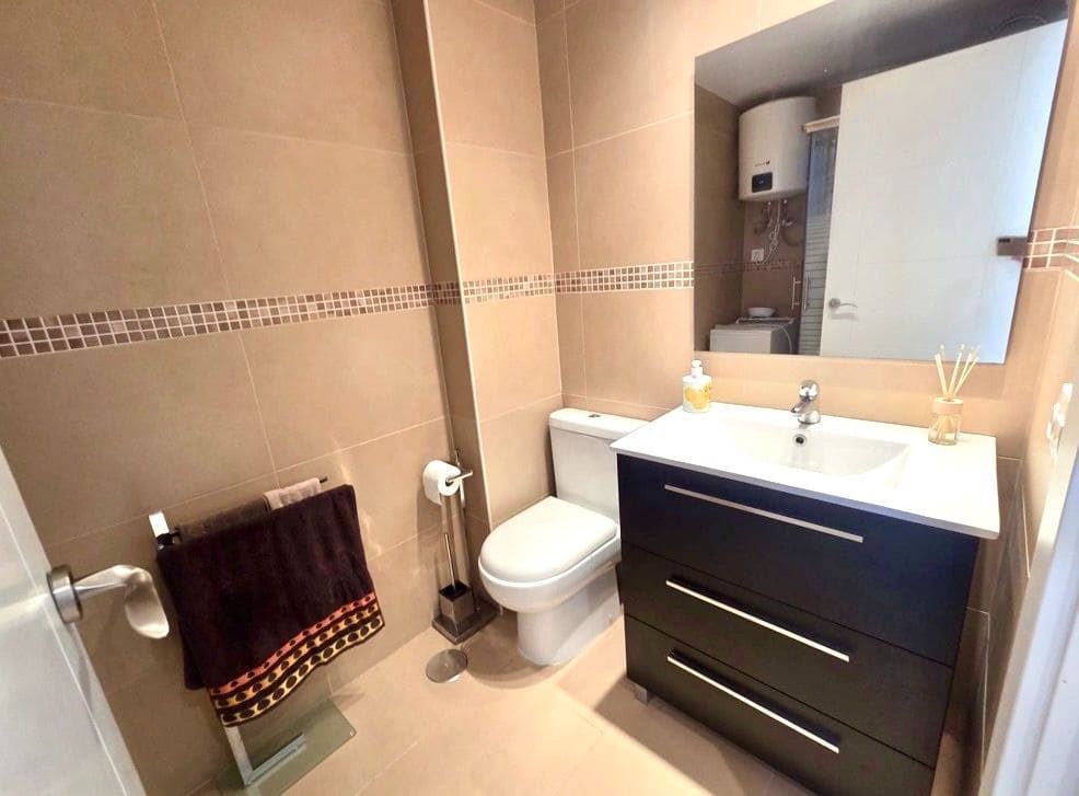 Studio do wynajęcia w Miasto Alicante / Alacant z basenem - 895 € (Ref: 10018269)