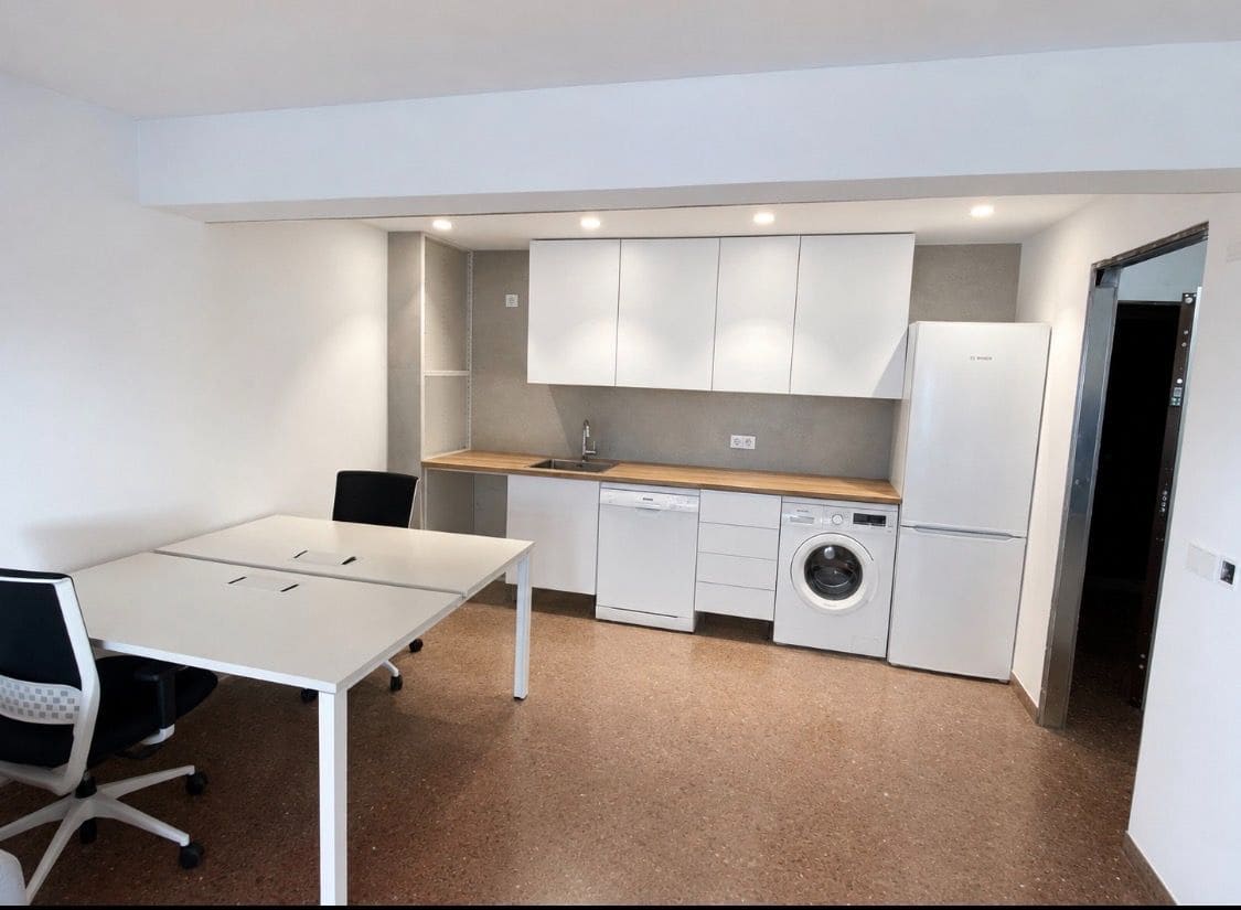 2 soveværelse Lejlighed til salg i Pareja med garage - € 126.000 (Ref: 10023619)