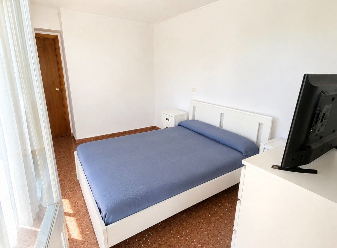2 soveværelse Lejlighed til salg i Pareja med garage - € 126.000 (Ref: 10023619)