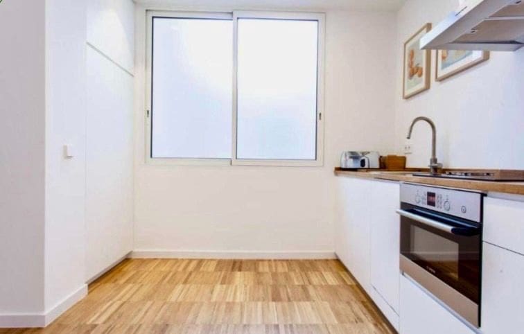 2 sypialnia Penthouse do wynajęcia w Miasto Alicante / Alacant - 1 400 € (Ref: 10031537)