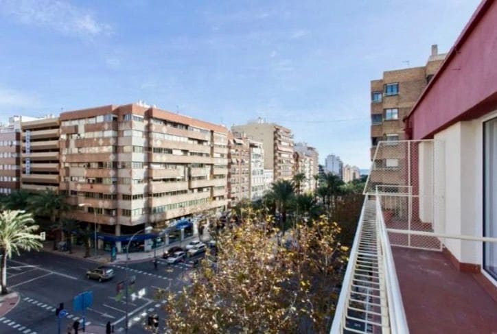 2 sypialnia Penthouse do wynajęcia w Miasto Alicante / Alacant - 1 400 € (Ref: 10031537)