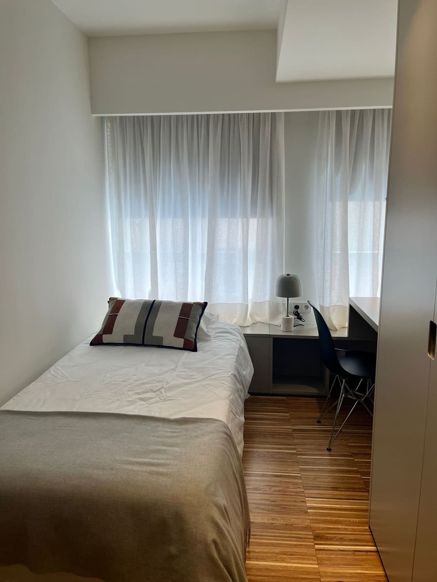 2 camera da letto Appartamento da affittare in Alicante citta - 1.800 € (Rif: 10031538)