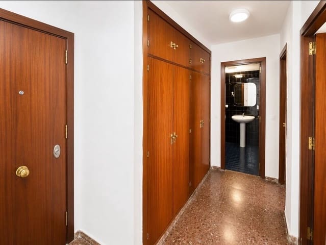 2 soveværelse Lejlighed til salg i Pareja - € 122.000 (Ref: 10048824)