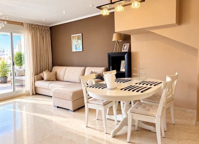 3 soverom Hus til salgs i Alicante Golf, Alicante by med svømmebasseng garasje - € 450 000 (Ref: 10070380)