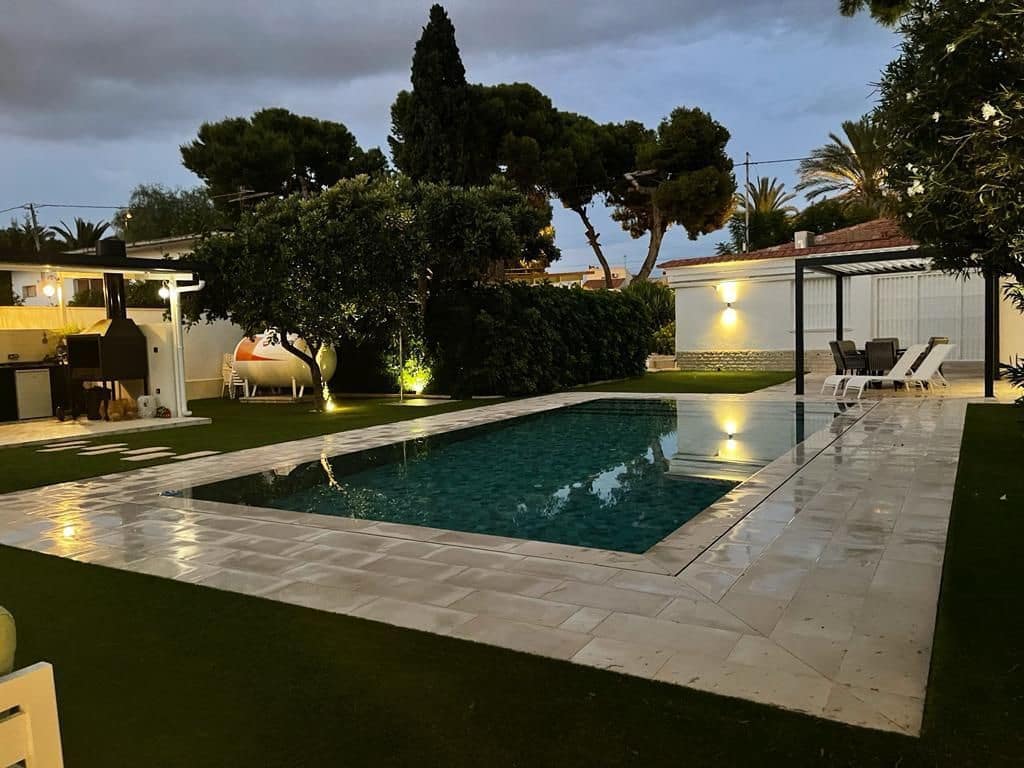 5 sovrum Villa till salu i San Juan de Alicante / Sant Joan d'Alacant med pool garage - 1 380 000 € (Ref: 10148333)