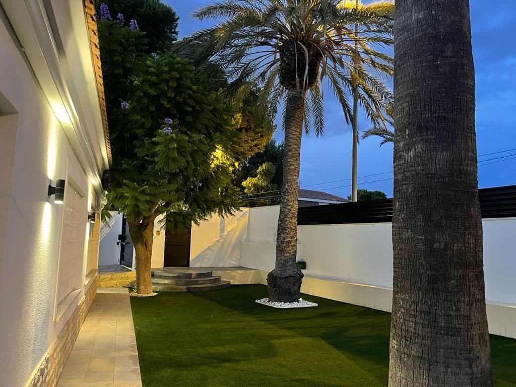5 sovrum Villa till salu i San Juan de Alicante / Sant Joan d'Alacant med pool garage - 1 380 000 € (Ref: 10148333)