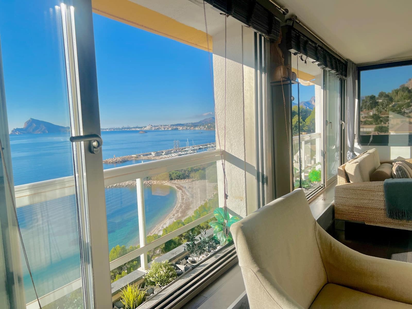 3 sypialnia Apartament do wynajęcia w Altea z basenem garażem - 2 500 € (Ref: 8777411)