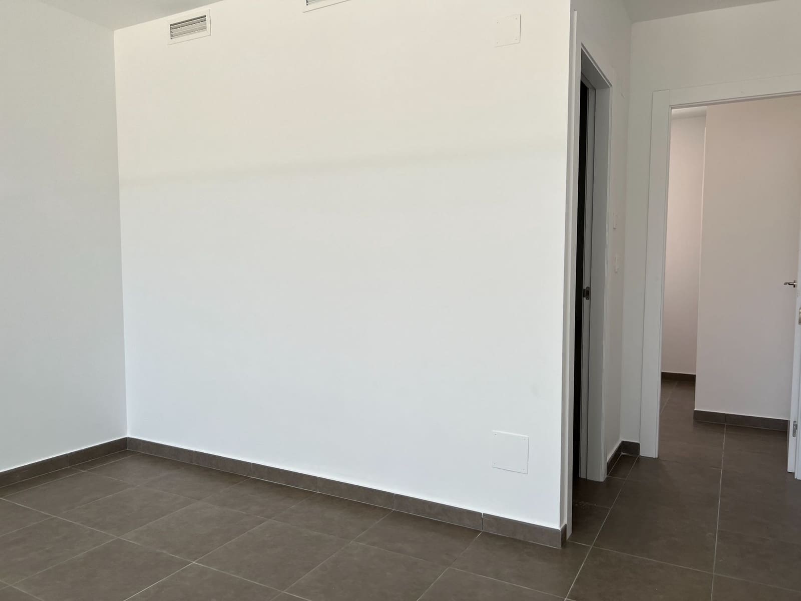 2 soverom Bungalow til salgs i Santa Pola med svømmebasseng garasje - € 293 000 (Ref: 8777413)