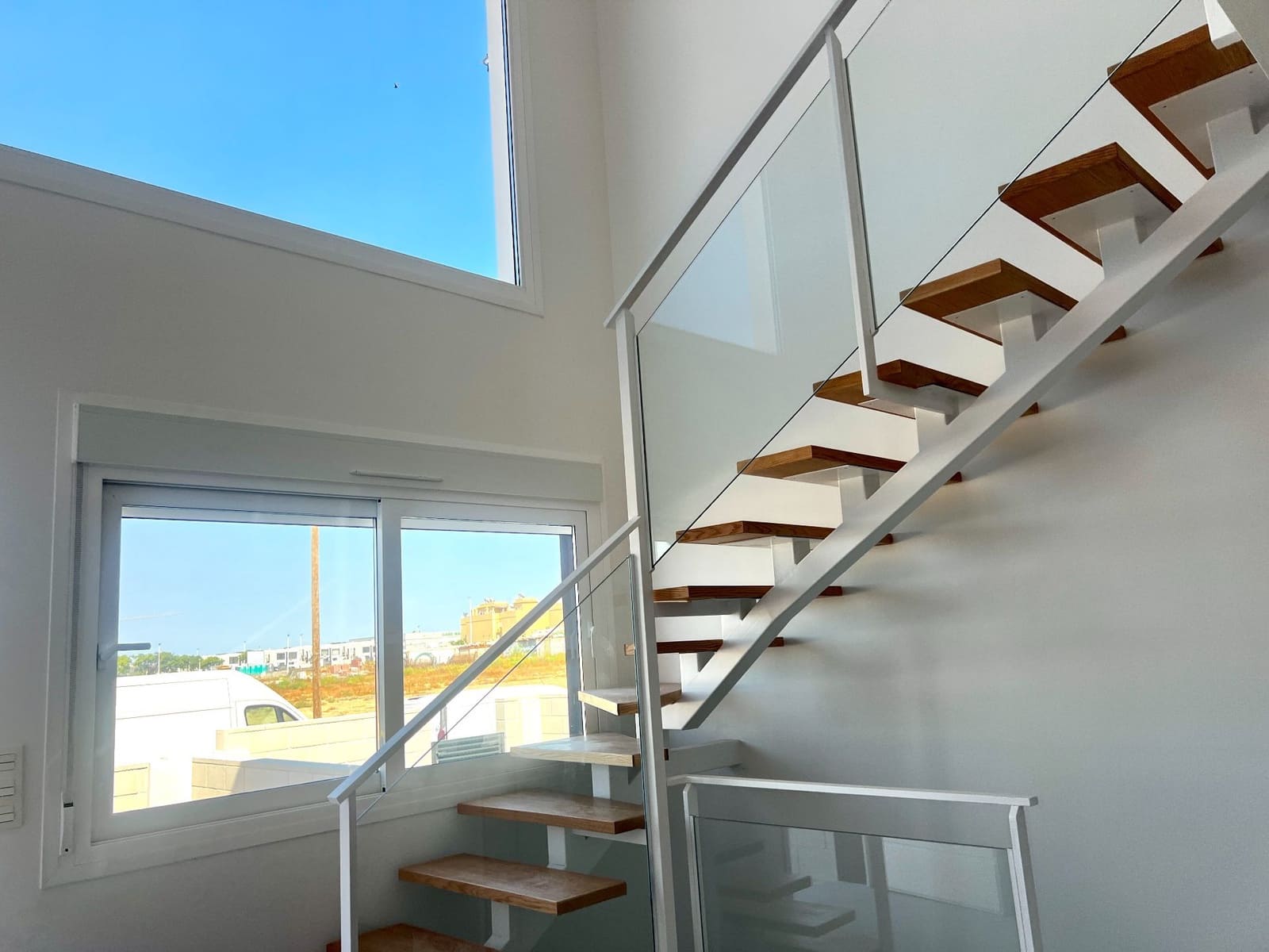 2 sovrum Bungalow till salu i Santa Pola med pool garage - 296 000 € (Ref: 8777413)