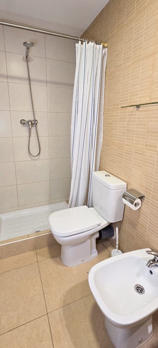 Maison de Ville de 1 chambre à louer à Alicante ville - 1 000 € (Ref: 8777781)