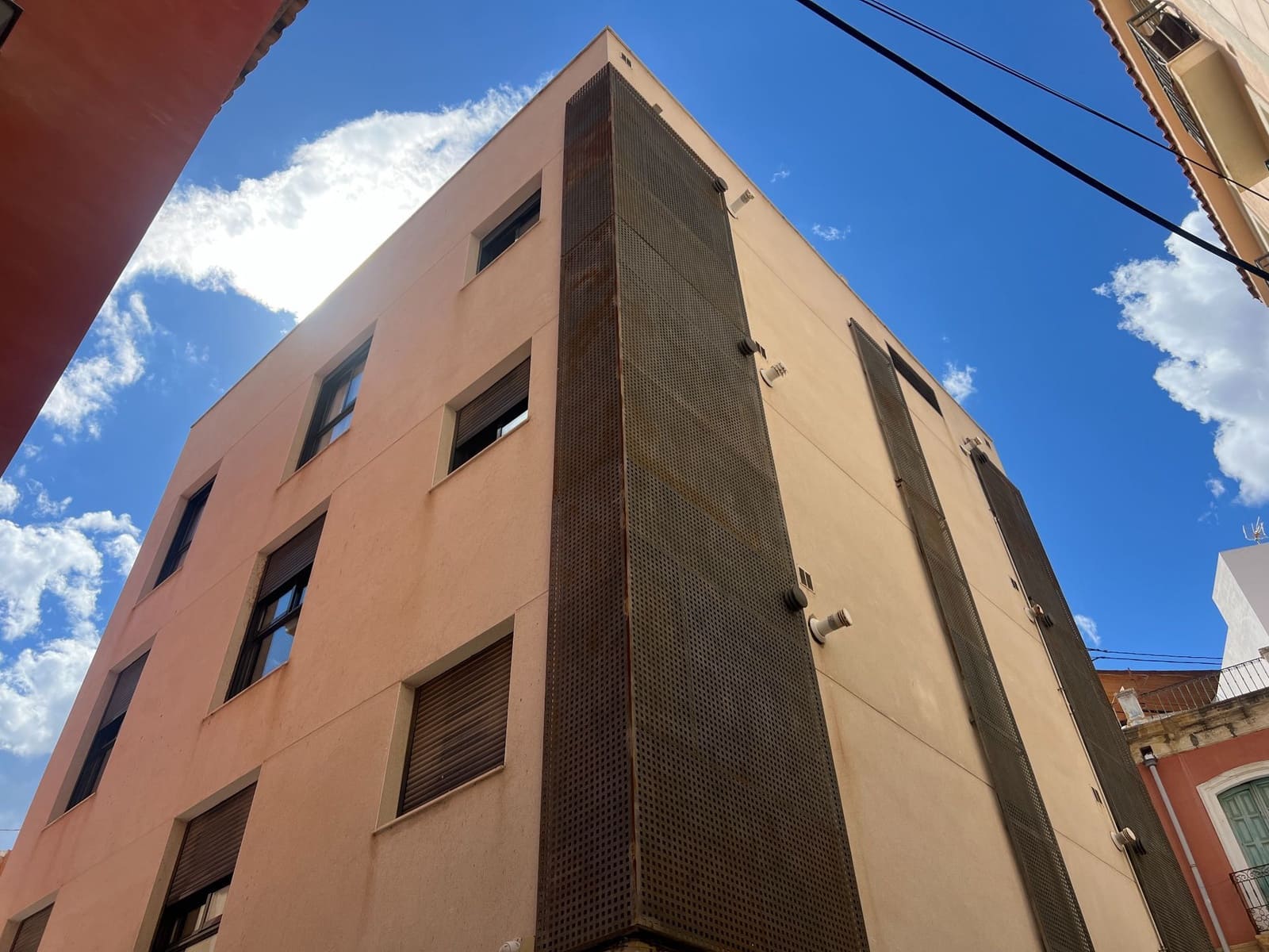 Maison de Ville de 1 chambre à louer à Alicante ville - 1 000 € (Ref: 8777781)