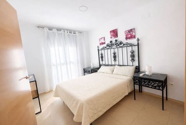 1 sypialnia Dom do wynajęcia w Casco Antiguo - Sant Cruz - Ayuntamiento, Miasto Alicante / Alacant - 1 200 € (Ref: 8777781)