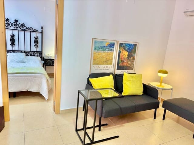 Casa de 1 habitación en Casco Antiguo - Sant Cruz - Ayuntamiento, Alicante / Alacant ciudad en alquiler - 1.200 € (Ref: 8777781)