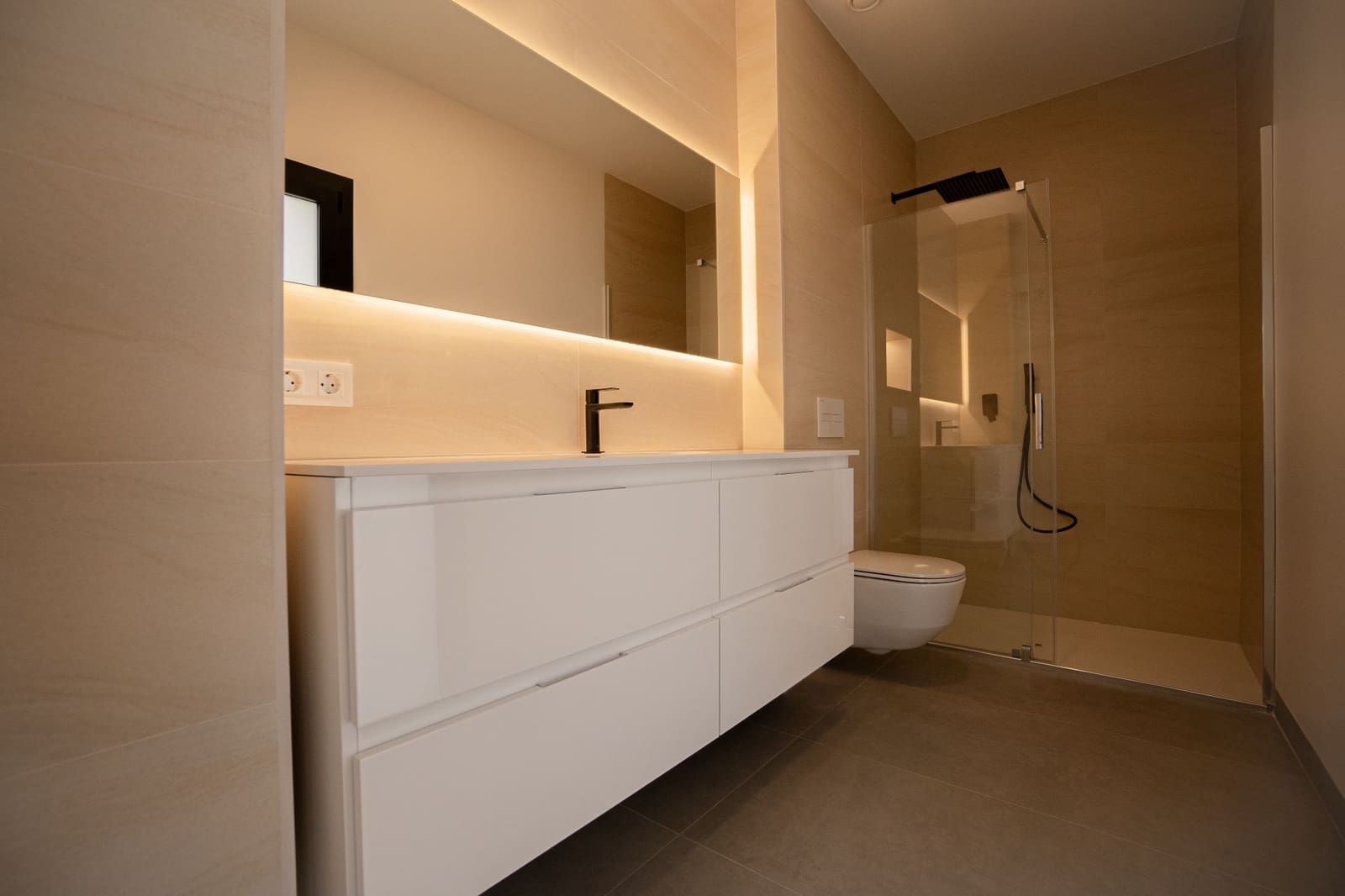 3 quarto Moradia para venda em Finestrat com piscina garagem - 840 000 € (Ref: 8805861)