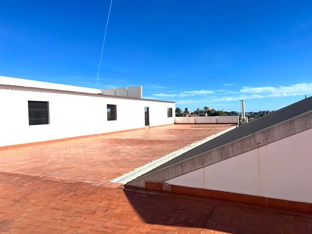 Erhverv til leje i Alicante by med garage - € 4.600 (Ref: 8817135)