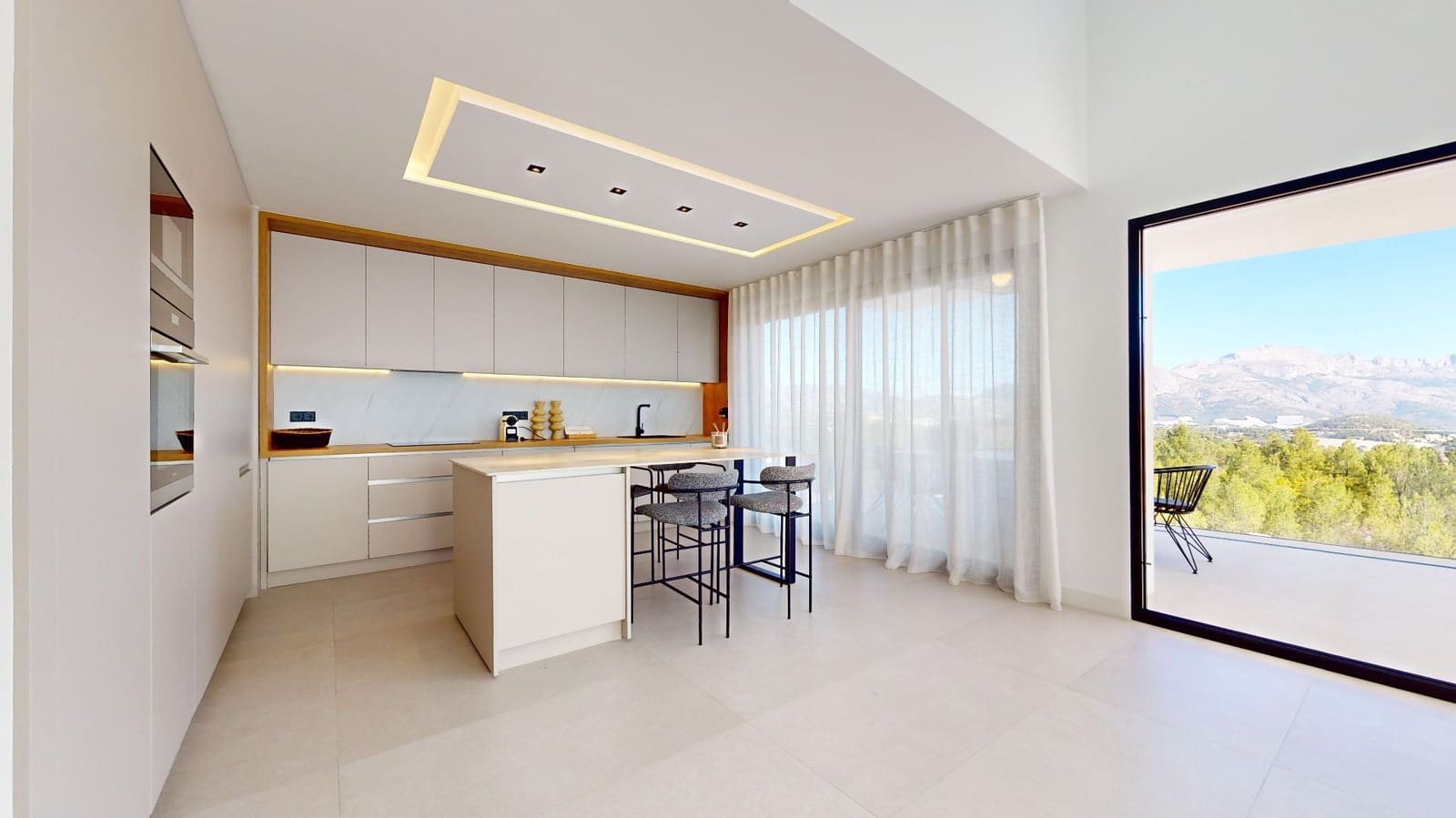 3 bedroom Villa for sale in Polop with pool garage - € 740,000 (Ref: 8817136)