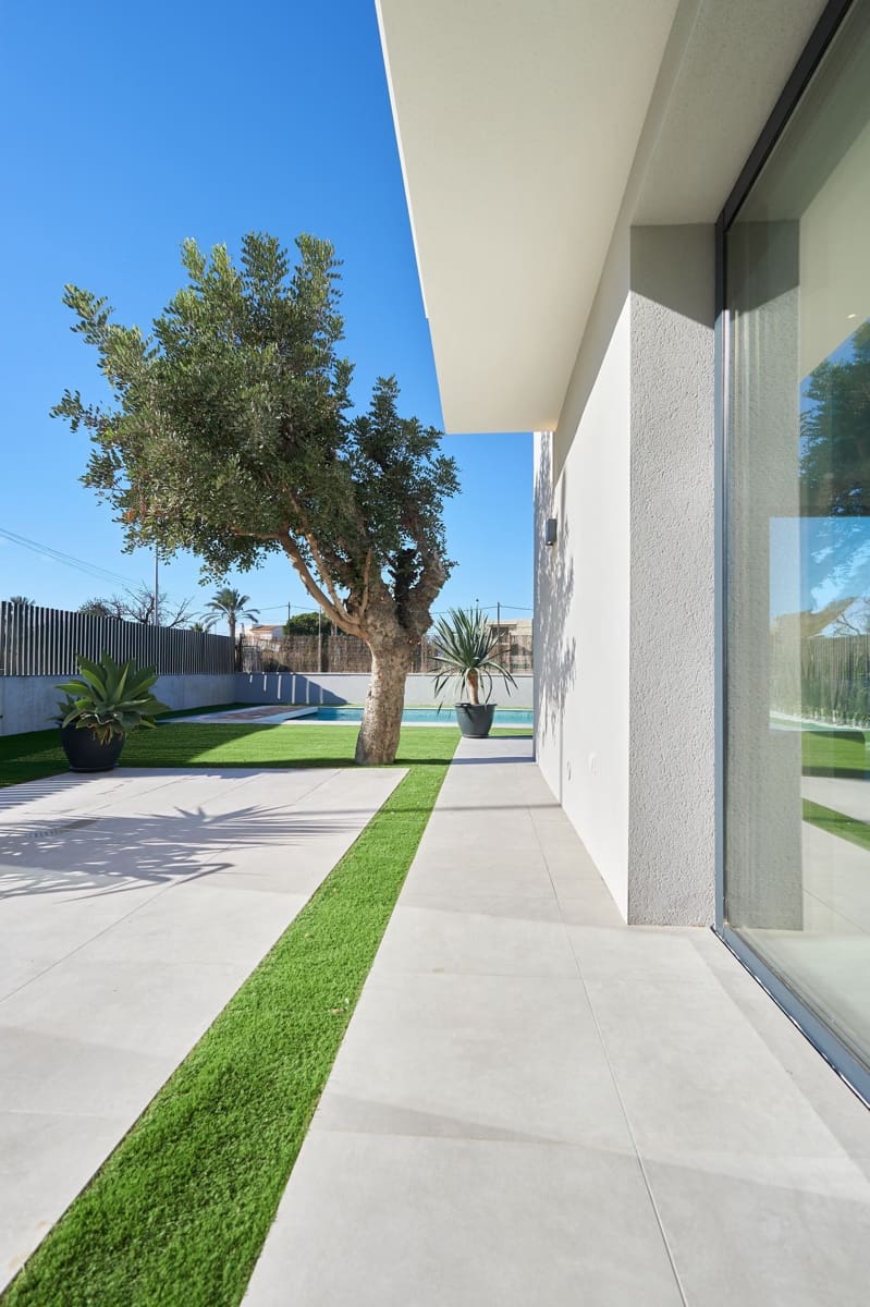 3 sypialnia Willa na sprzedaż w San Juan de Alicante / Sant Joan d'Alacant z basenem garażem - 569 000 € (Ref: 8817137)