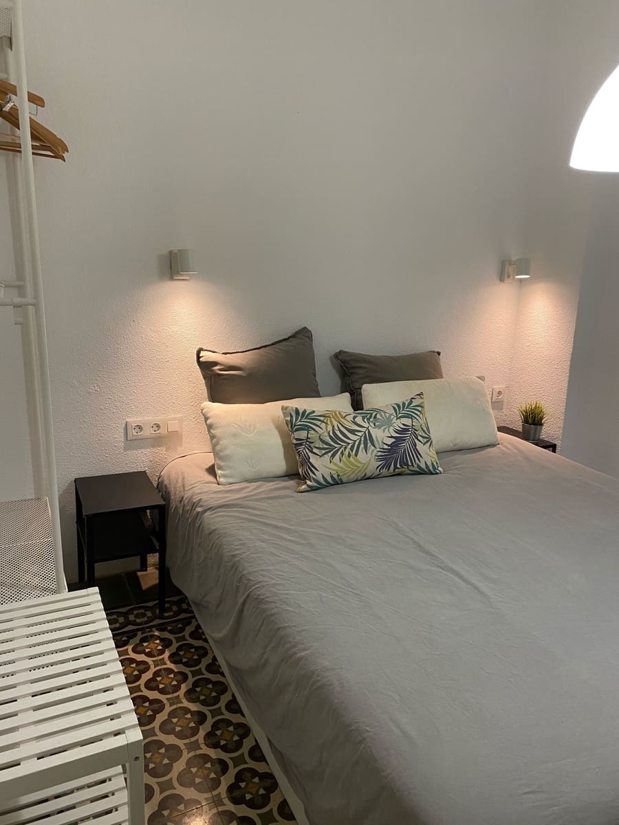 2 bedroom Flat for sale in Alicante / Alacant city - € 249,000 (Ref: 8921030)