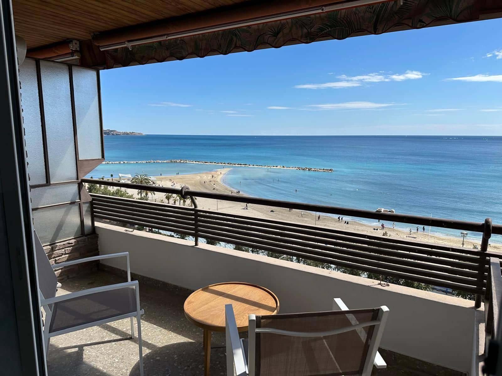 2 sovrum Lägenhet att hyra i Alicante stad - 1 475 € (Ref: 8970214)