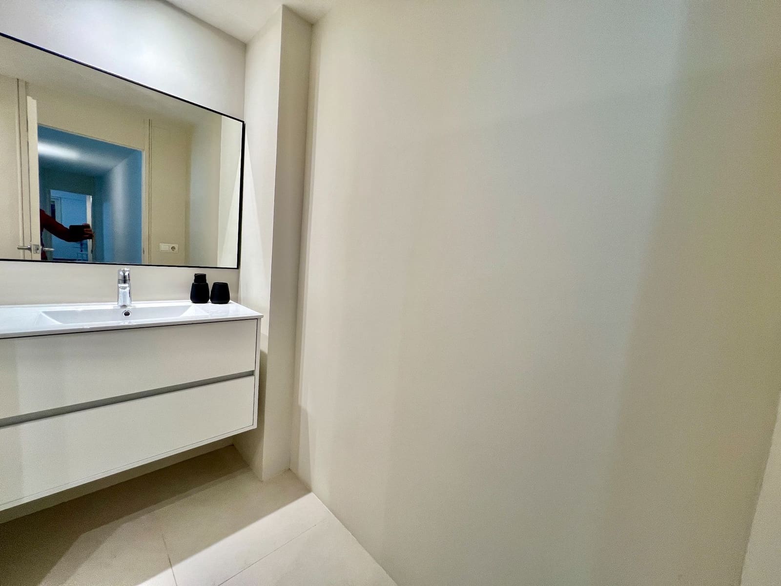 2 bedroom Flat for rent in Alicante / Alacant city - € 1,375 (Ref: 8970214)