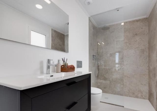 3 quarto Moradia para venda em Muchamiel / Mutxamel com piscina garagem - 460 000 € (Ref: 9024015)