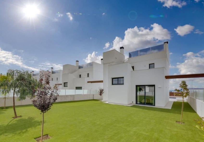 3 bedroom Villa for sale in Muchamiel / Mutxamel with pool garage - € 460,000 (Ref: 9024015)