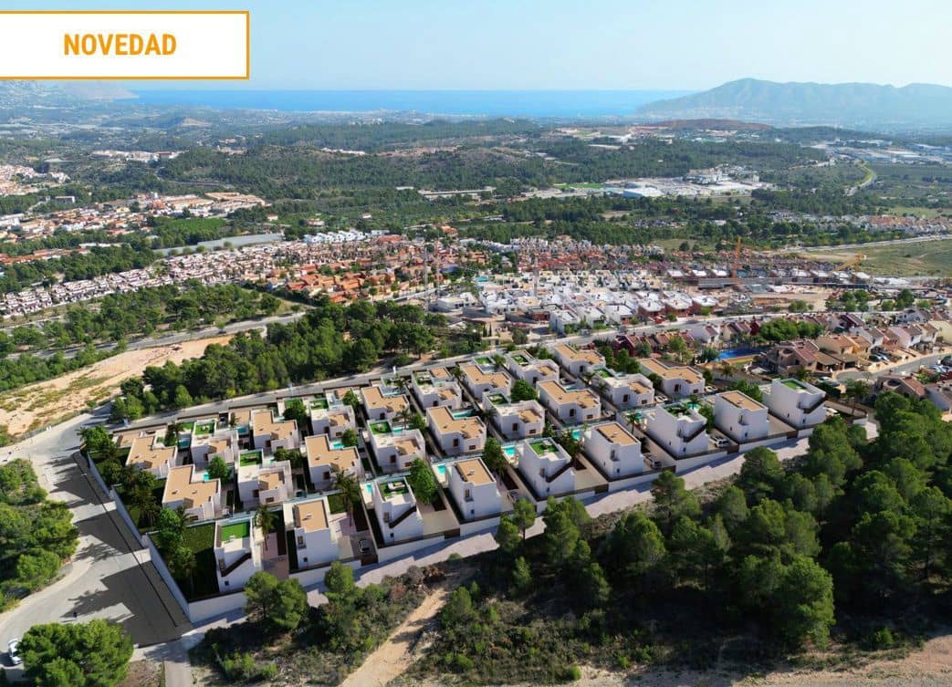 3 bedroom Villa for sale in Polop with pool garage - € 598,000 (Ref: 9096388)