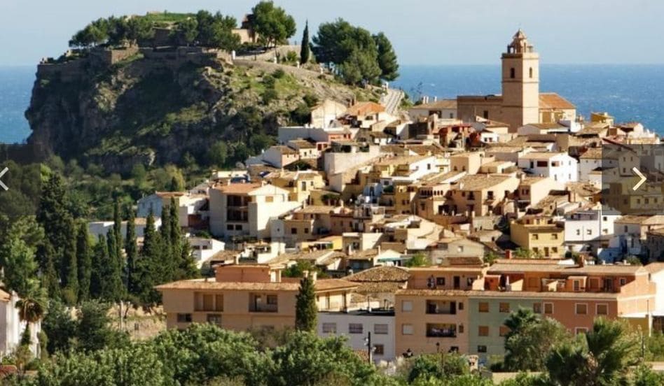 3 bedroom Villa for sale in Polop with pool garage - € 598,000 (Ref: 9096388)