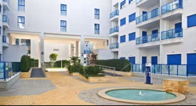 1 soveværelse Lejlighed til leje i Palmeral, Alicante by med swimmingpool garage - € 850 (Ref: 9148947)