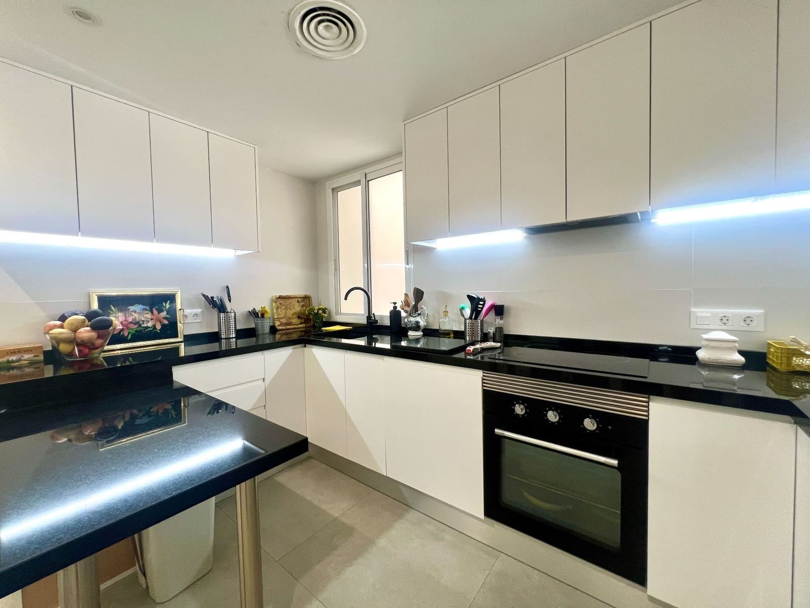 2 soverom Leilighet til salgs i Alicante by - € 399 000 (Ref: 9151732)