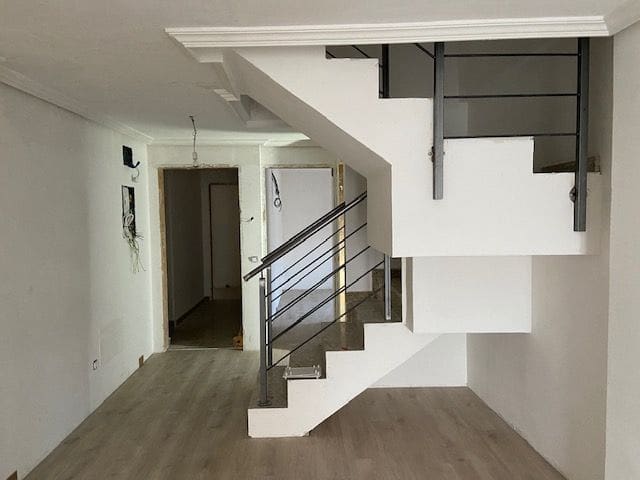 4 soverom Leilighet til salgs i Sacedon - € 133 920 (Ref: 9177219)